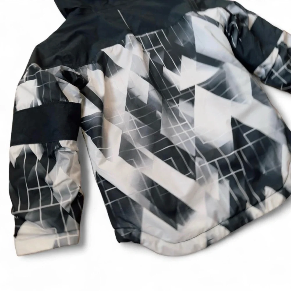 Columbia Kids 6/7 Hooded Winter Jacket - Picture 5 of 8